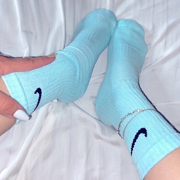 NIKE CUSTOM COLORED SOCKS $20 A PAIR - Picture 4 of 4